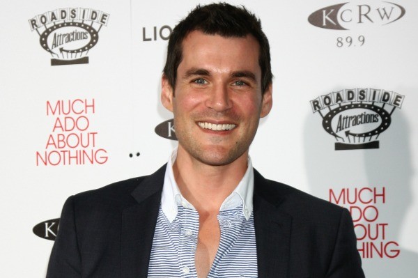 Sean Maher Fotoğrafları 16