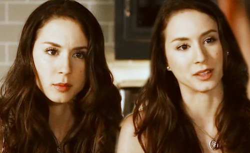 Troian Bellisario Fotoğrafı