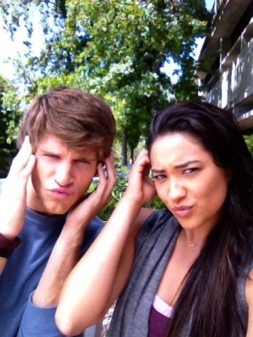 Shay Mitchell Fotoğrafı