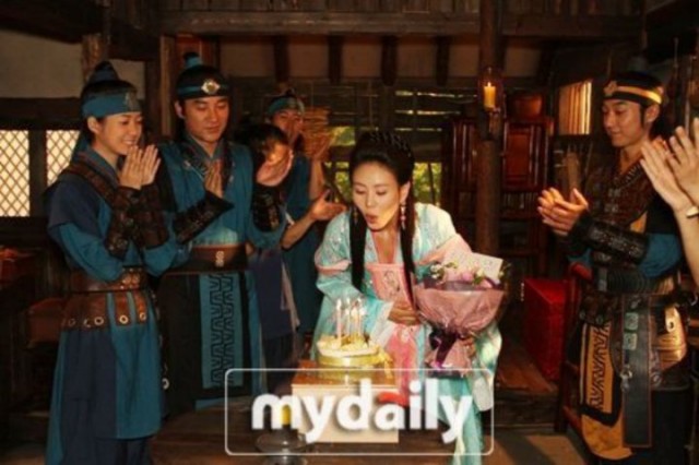 Lee Seung-hyo Fotoğrafı