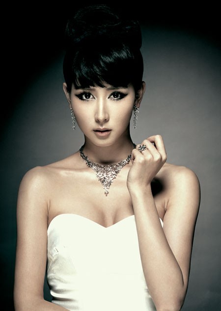 Jing Hu Fotoğrafı