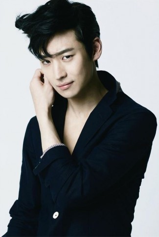 Lee Je-hoon Fotoğrafları 63