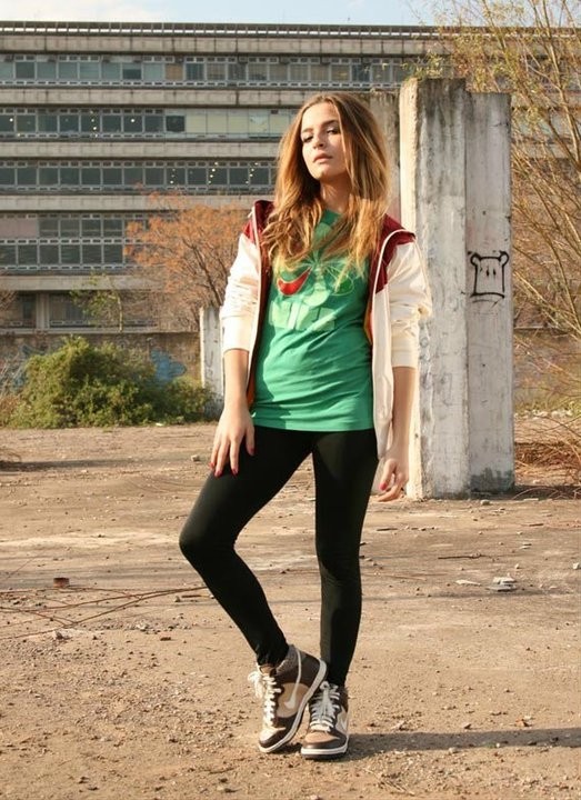 Brenda Asnicar Fotoğrafı