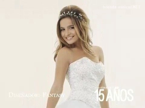 Brenda Asnicar Fotoğrafı