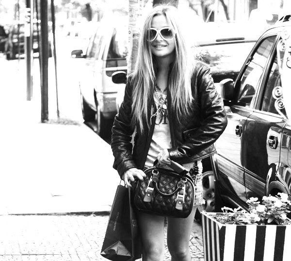 Brenda Asnicar Fotoğrafı