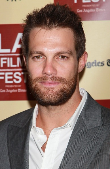 Geoff Stults Fotoğrafları 16