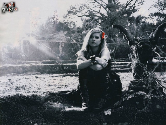 Avril Lavigne Fotoğrafları 421