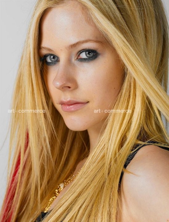 Avril Lavigne Fotoğrafları 655