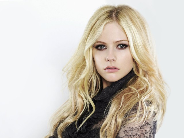 Avril Lavigne Fotoğrafları 1017
