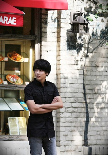 Yoon Si Yoon Fotoğrafları 140