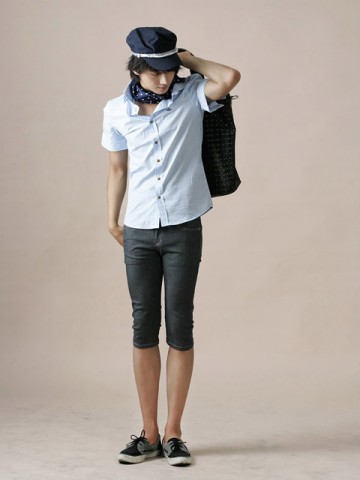 Yoon Si Yoon Fotoğrafı