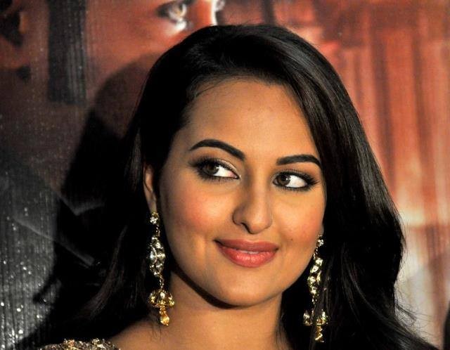 Sonakshi Sinha Fotoğrafları 237