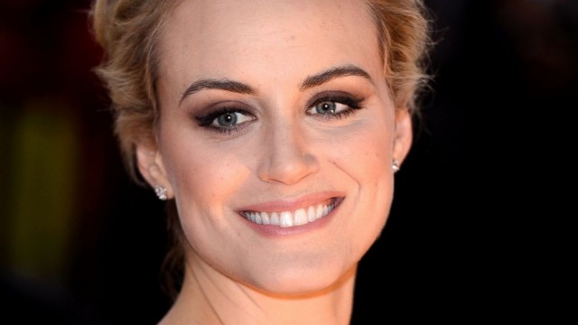 Taylor Schilling Fotoğrafı