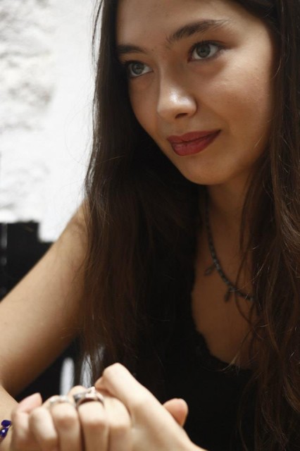 Neslihan Atagül Fotoğrafı