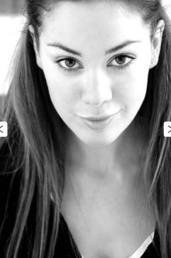 Roxanne McKee Fotoğrafı
