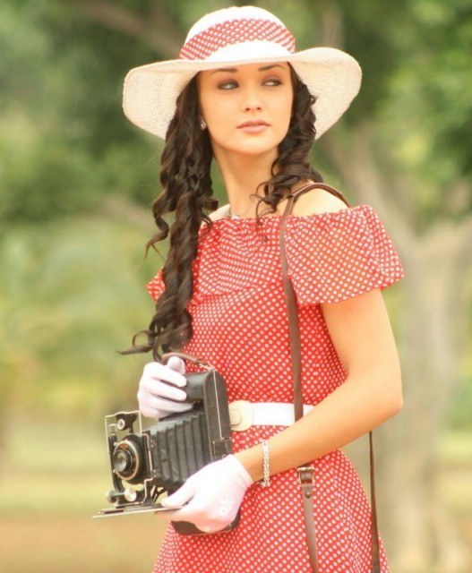 Amy Jackson Fotoğrafı