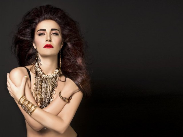 Sıla Gençoğlu Fotoğrafı