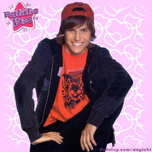 Andrés Gil Fotoğrafı