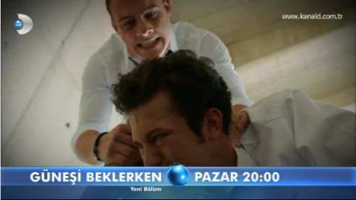 Kerem Bürsin Fotoğrafı