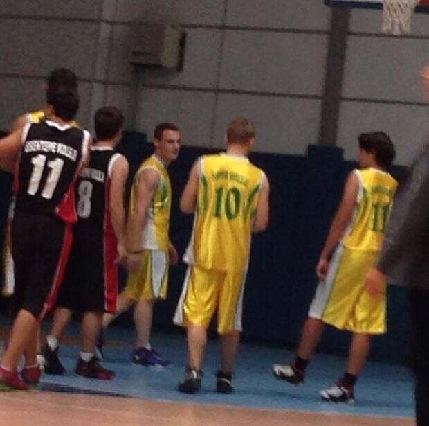 Kerem Bürsin Fotoğrafı