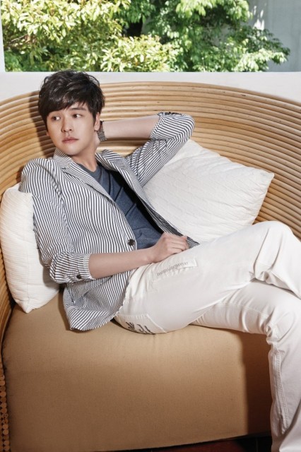 Lee Jang-woo Fotoğrafı