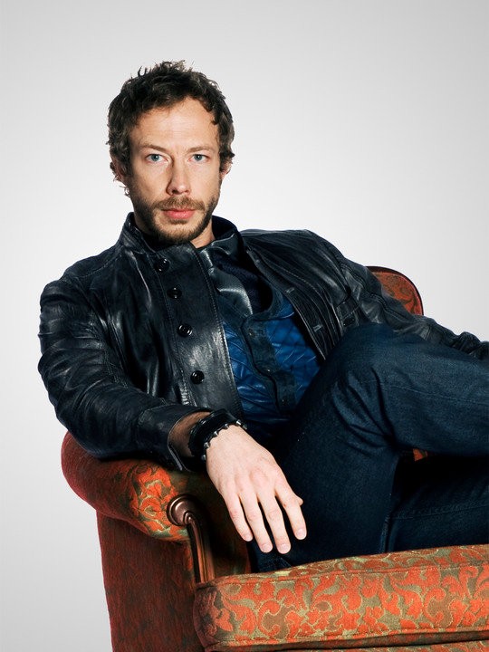 Kris Holden-Ried Fotoğrafları 8