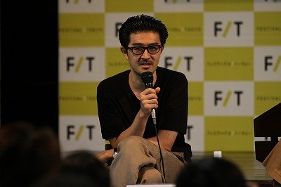 Akira Takayama Fotoğrafı