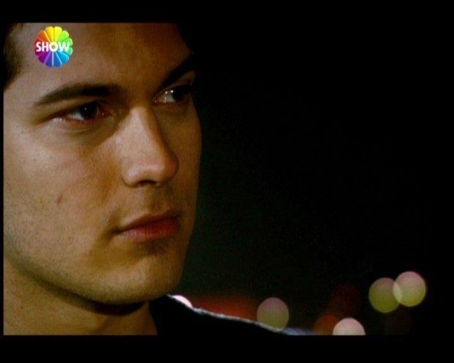 Çağatay Ulusoy Fotoğrafları 530