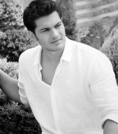 Çağatay Ulusoy Fotoğrafı