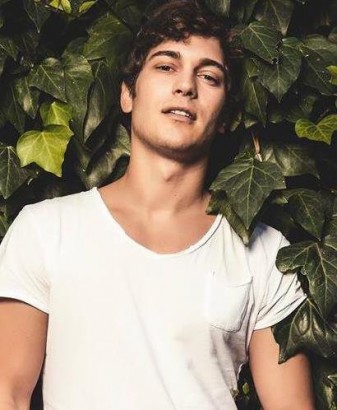 Çağatay Ulusoy Fotoğrafı