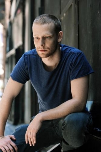 Jonny Lewis ı Fotoğrafı