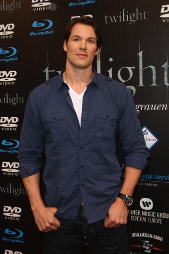 Daniel Cudmore Fotoğrafları 2