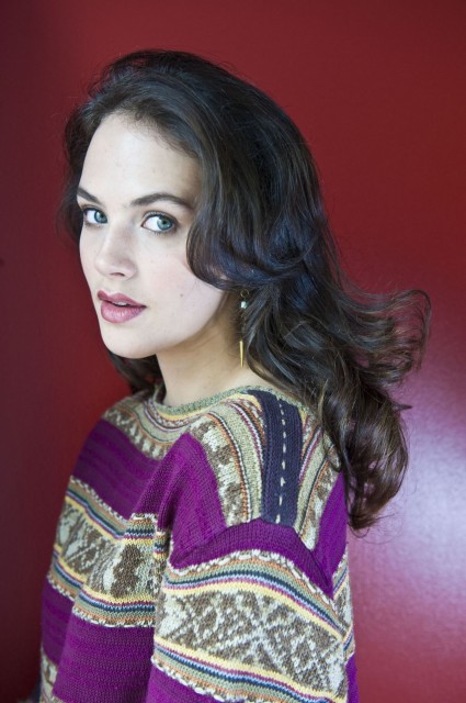 Jessica Brown-Findlay Fotoğrafı
