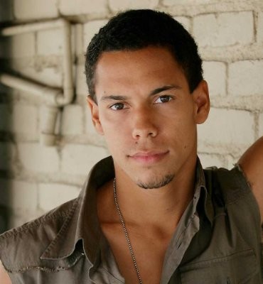 Bryton James Fotoğrafı