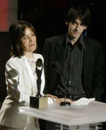 Olivia Harrison Fotoğrafı