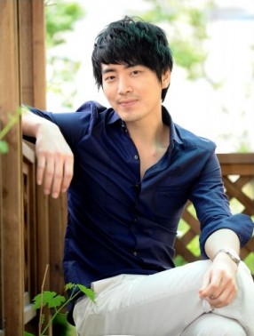 Lee Joon Hyuk Fotoğrafları 37