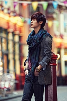 Kang Min-hyuk Fotoğrafı