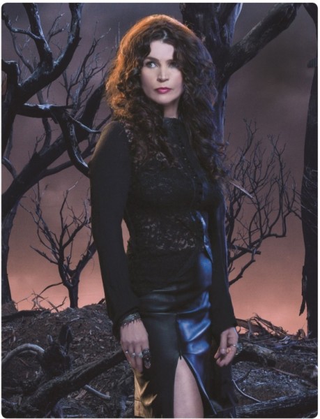 Julia Ormond Fotoğrafı
