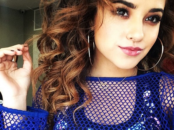 Becky G. Fotoğrafı