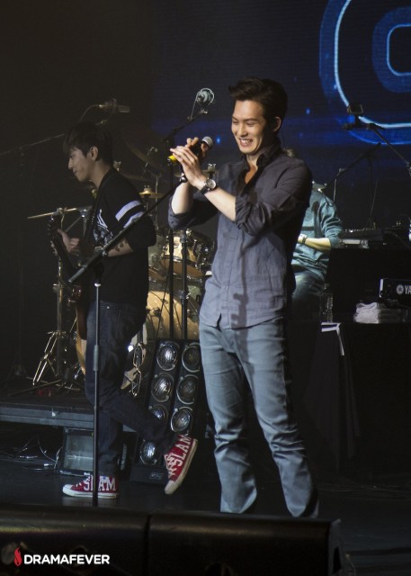 Lee Jong-hyun Fotoğrafı
