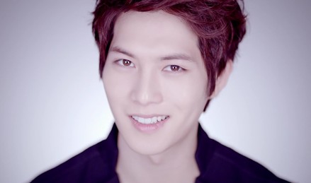 Lee Jong-hyun Fotoğrafı