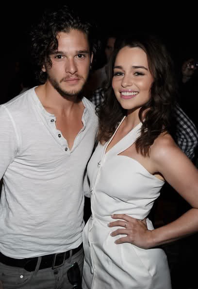 Emilia Clarke Fotoğrafı
