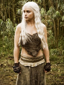 Emilia Clarke Fotoğrafı