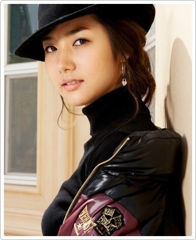 Park Min-young Fotoğrafı