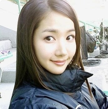 Park Min-young Fotoğrafı