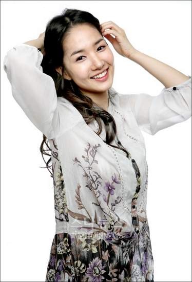 Park Min-young Fotoğrafı
