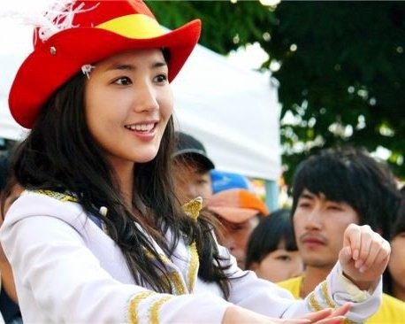 Park Min-young Fotoğrafı