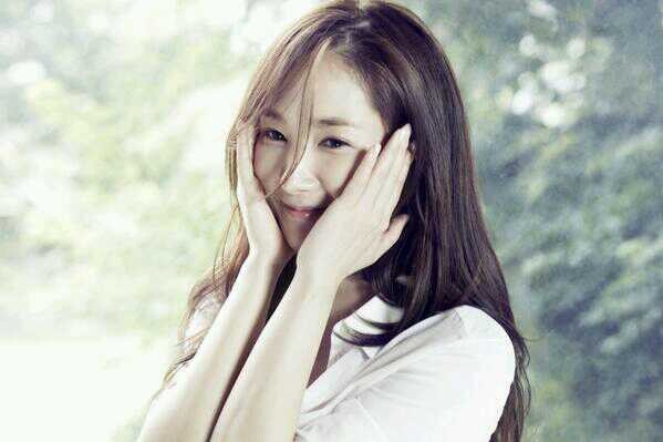 Park Min-young Fotoğrafı