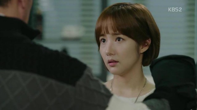 Park Min-young Fotoğrafı