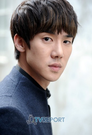 Yoo Yun-suk Fotoğrafı